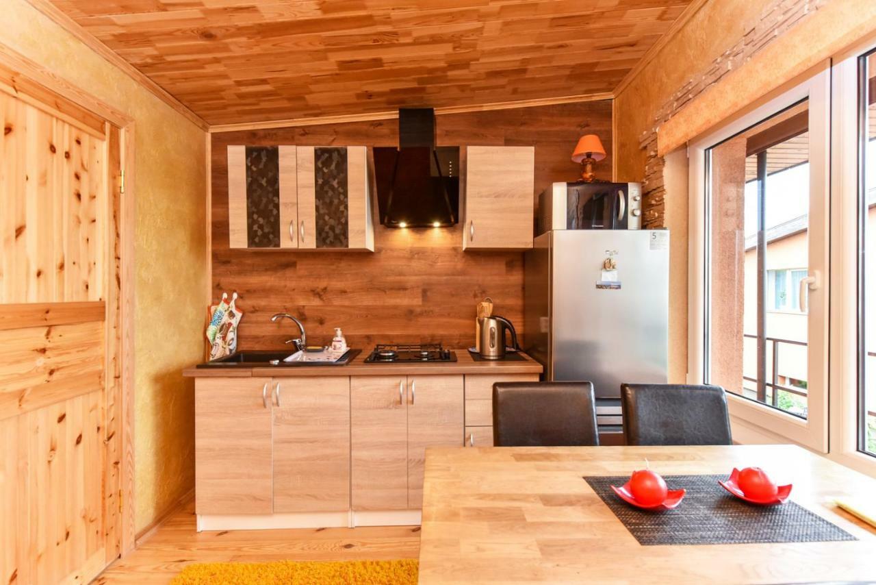 Zelta Pirts Guest House Ventspils Esterno foto