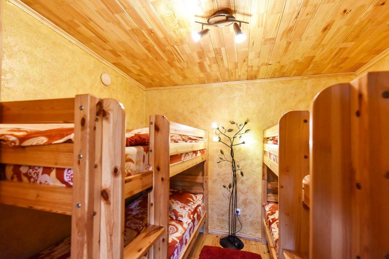 Zelta Pirts Guest House Ventspils Esterno foto